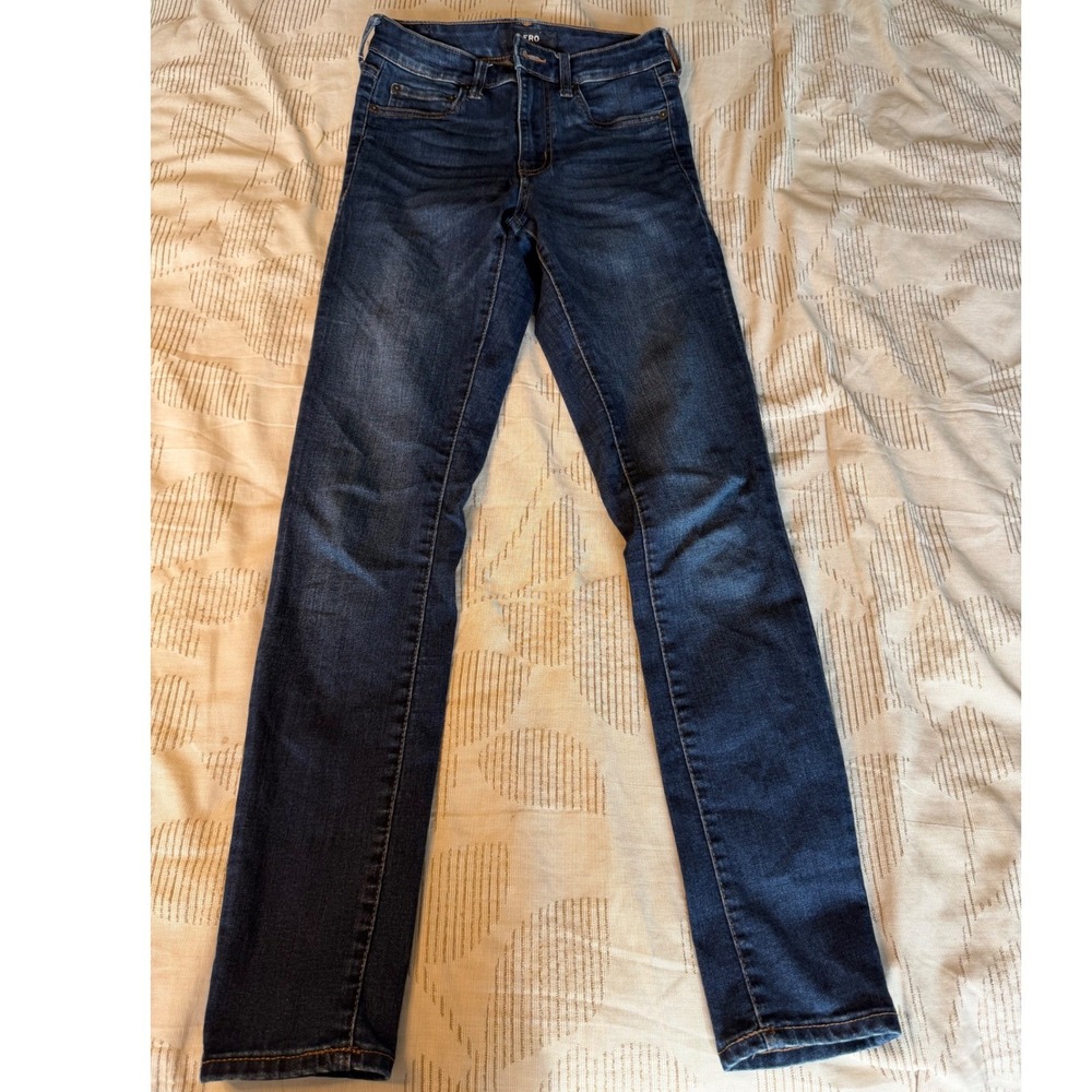 Aero High Rise Skinny Jeans Dark Wash Denim Size 2 Reg RN154379